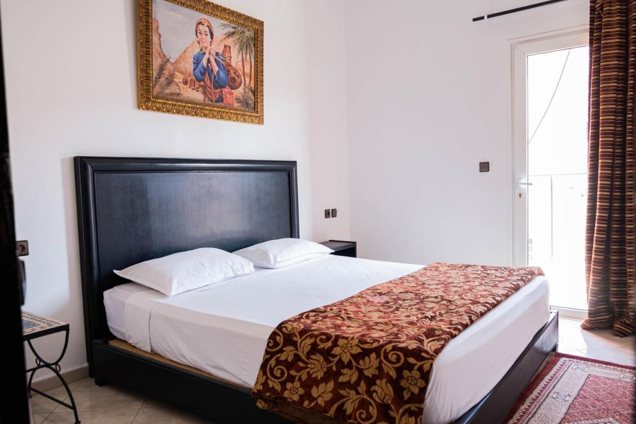 Apart Hotel Larbi Marrakesh Exterior photo
