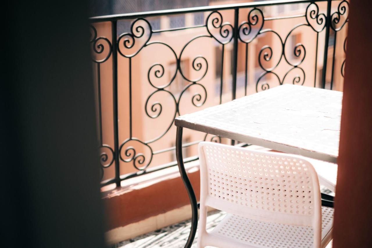 Apart Hotel Larbi Marrakesh Exterior photo